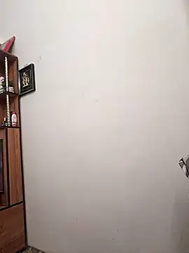 Snapshot of Angel-life chatting on January 6, 6:03 am Angel-life online show from January 6, 6:03 am