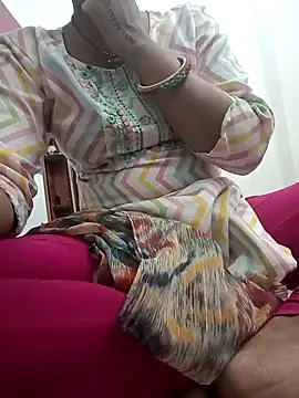 Snapshot of Angel-life chatting on December 7, 10:06 am Angel-life online show from December 7, 10:06 am