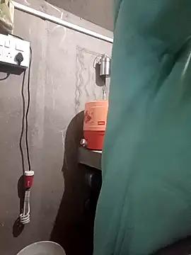 Snapshot of Angel-life chatting on December 16, 3:51 am Angel-life online show from December 16, 3:51 am