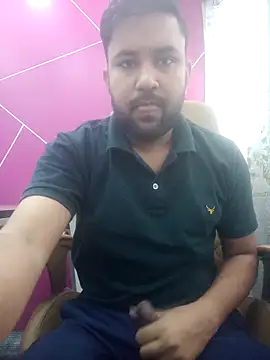 Snapshot of zakly69 chatting on November 17, 8:40 am zakly69 online show from November 17, 8:40 am