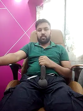 Snapshot of zakly69 chatting on November 3, 8:51 am zakly69 online show from November 3, 8:51 am