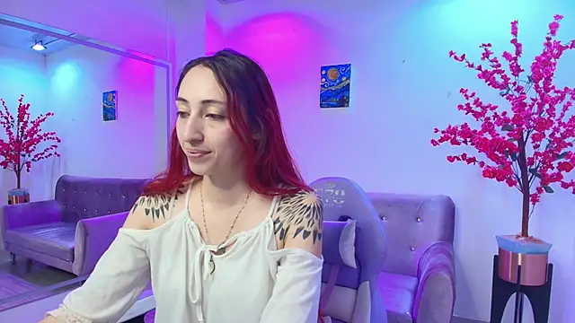 Snapshot of Vermelha_Gremory_ chatting on September 15, 7:14 pm Vermelha Gremory online show from September 15, 7:14 pm