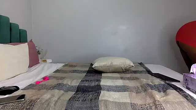 Bootylexy22 online show from October 18, 11:51 pm