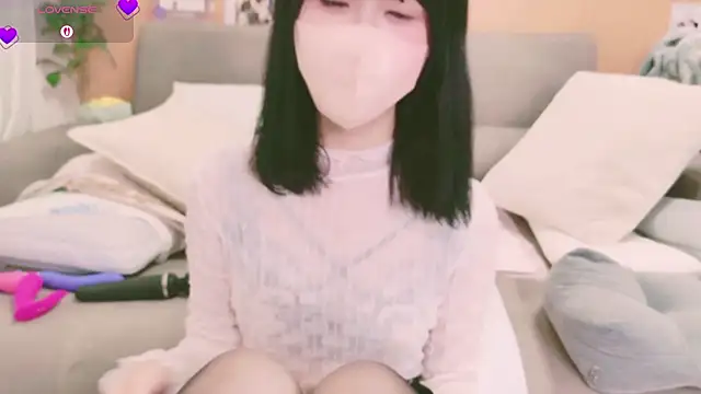 Conatsu online show from September 25, 3:45 am