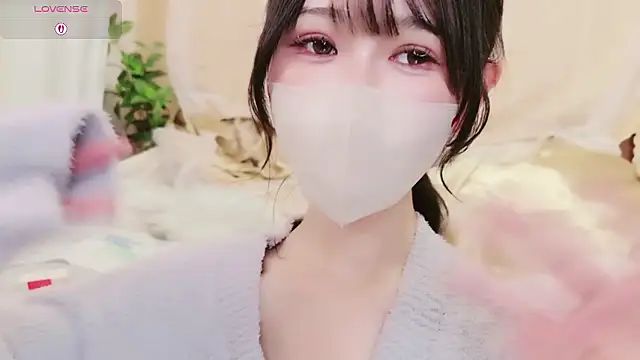 Conatsu online show from April 2, 5:14 am