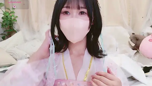 Snapshot of Conatsu chatting on March 3, 7:04 am Conatsu online show from March 3, 7:04 am