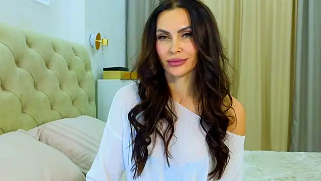 KimDavisBaby online show from December 4, 3:55 pm