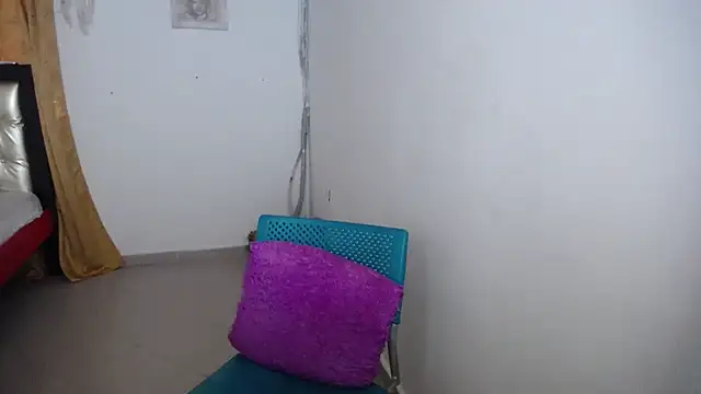 Snapshot of MadinsonCopper chatting on March 14, 8:49 pm MadinsonCopper online show from March 14, 8:49 pm