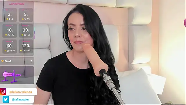 Snapshot of AndreaValencia chatting on September 21, 6:57 pm AndreaValencia online show from September 21, 6:57 pm