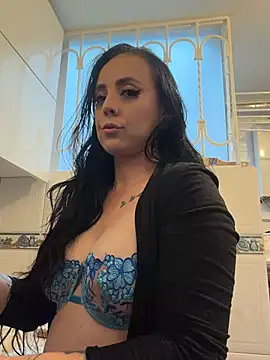 AndreaValencia online show from July 21, 8:43 pm