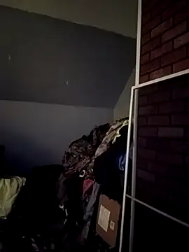 Bigloggz online show from February 8, 9:29 am