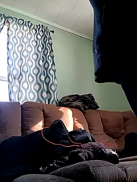 Bigloggz online show from February 23, 8:09 pm