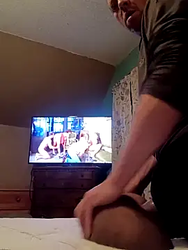 Bigloggz online show from February 18, 1:03 am