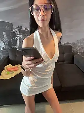 Valentcouple online show from March 6, 7:42 pm