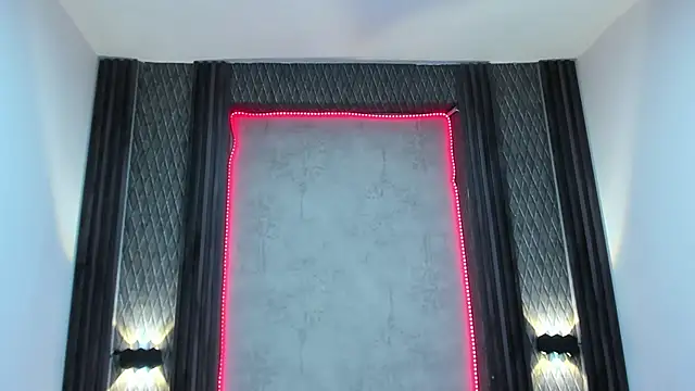 selene red  online show from March 14, 1:13 pm