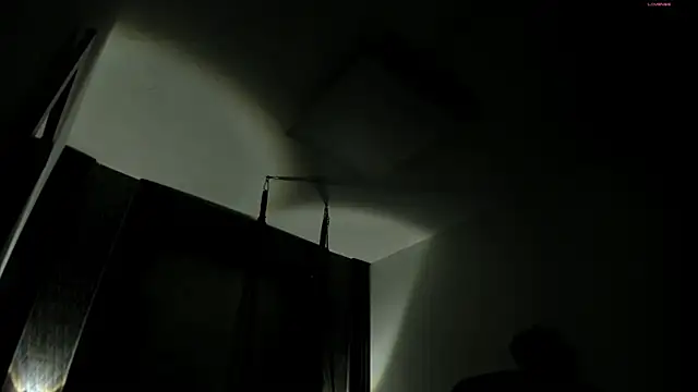 selene red  online show from November 12, 1:26 pm