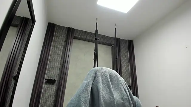 selene red  online show from May 30, 2:29 am