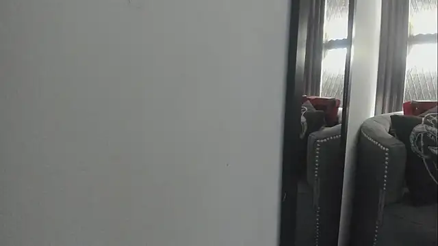 Snapshot of selene_red_ chatting on January 16, 1:48 pm selene red online show from January 16, 1:48 pm