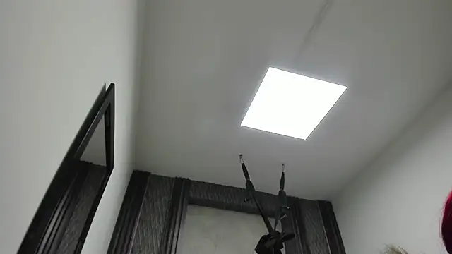 Snapshot of selene_red_ chatting on February 13, 12:32 am selene red online show from February 13, 12:32 am