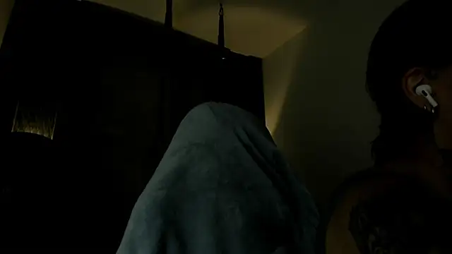 selene red  online show from October 8, 3:46 pm