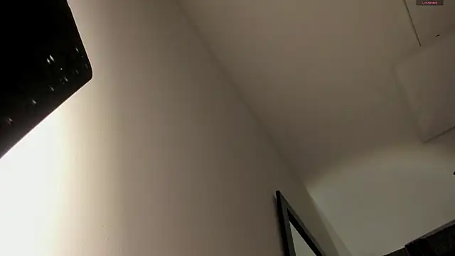 selene red  online show from November 11, 1:39 pm