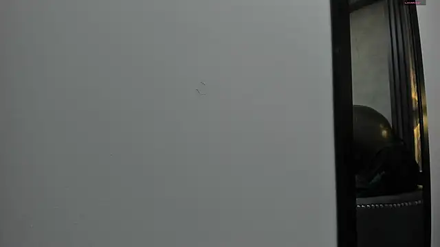 selene red  online show from September 9, 1:31 pm