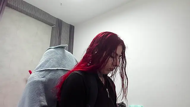 selene red  online show from March 17, 1:30 am