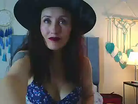 IberianMoonMK online show from October 31, 5:20 pm