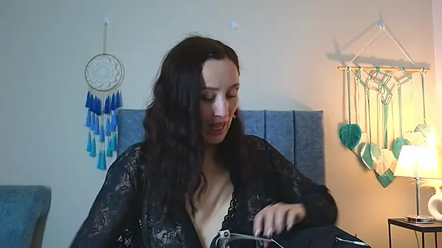 IberianMoonMK online show from November 9, 1:15 pm