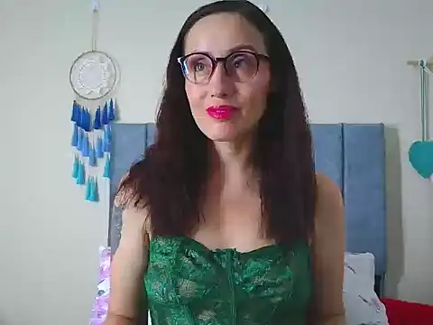 IberianMoonMK online show from November 1, 1:27 pm