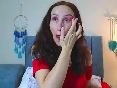 IberianMoonMK online show from November 20, 6:30 pm