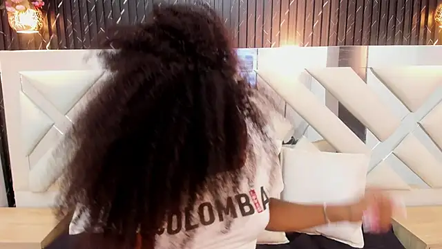 NaomiSteward online show from March 6, 2:29 pm
