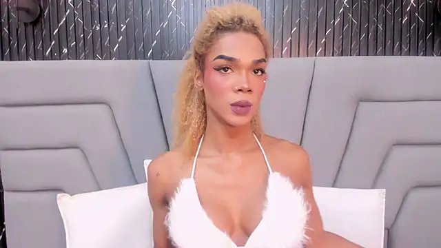 NaomiSteward online show from November 18, 11:13 am