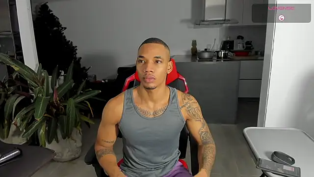 TROYWESLY- online show from January 18, 10:29 am