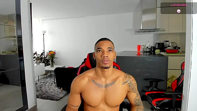 TROYWESLY- online show from October 16, 6:16 pm