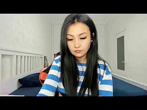 Snapshot of Missykitty01 chatting on October 23, 12:09 am Missykitty01 online show from October 23, 12:09 am