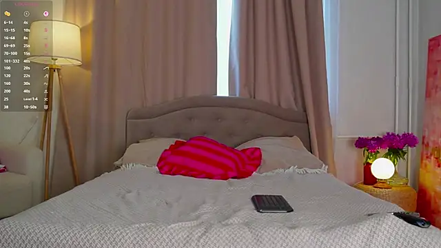 Snapshot of Tasha_Miu chatting on June 14, 3:35 pm Tasha Miu online show from June 14, 3:35 pm
