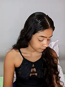 Snapshot of heleny901 chatting on September 11, 10:32 pm heleny901 online show from September 11, 10:32 pm