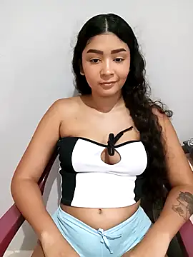 Snapshot of heleny901 chatting on November 28, 9:15 pm heleny901 online show from November 28, 9:15 pm