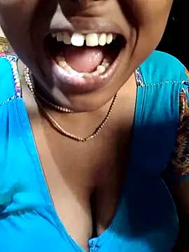 Snapshot of DARK_WINE_ chatting on February 25, 11:21 am DARK WINE  online show from February 25, 11:21 am