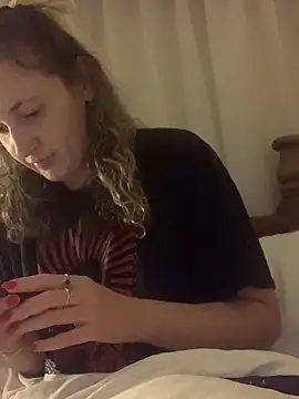 Littlelolo60 online show from December 22, 10:54 pm