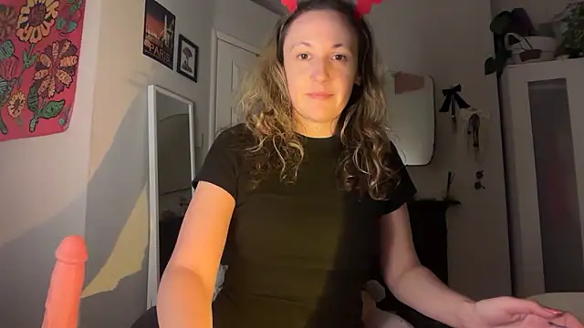 Littlelolo60 online show from February 6, 6:48 pm