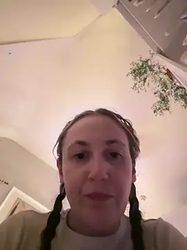 Littlelolo60 online show from April 10, 9:11 pm