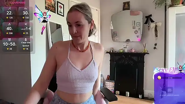 Littlelolo60 online show from April 8, 8:38 am