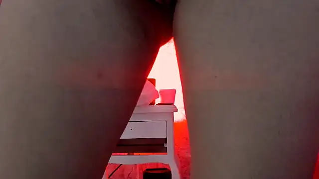 AnddieBaker online show from February 11, 1:16 am