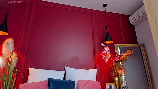 AprilWong online show from February 26, 6:19 am