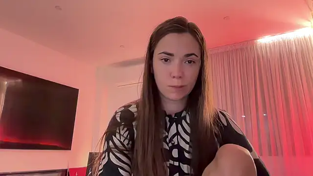 Snapshot of Mika_Miller chatting on July 8, 10:32 pm Mika Miller online show from July 8, 10:32 pm