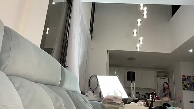 Mika Miller online show from October 30, 5:32 pm