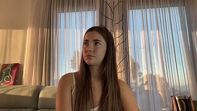 Mika Miller online show from November 18, 3:59 pm