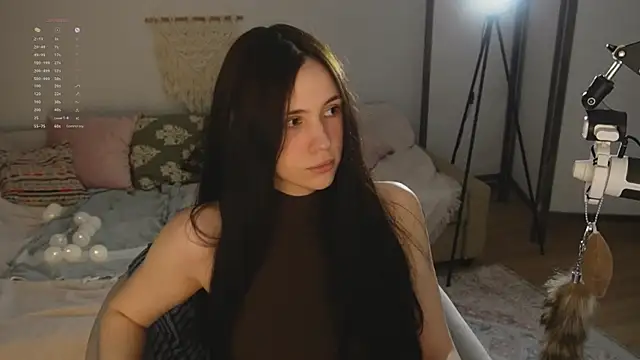 jennetdoll online show from April 17, 6:44 pm